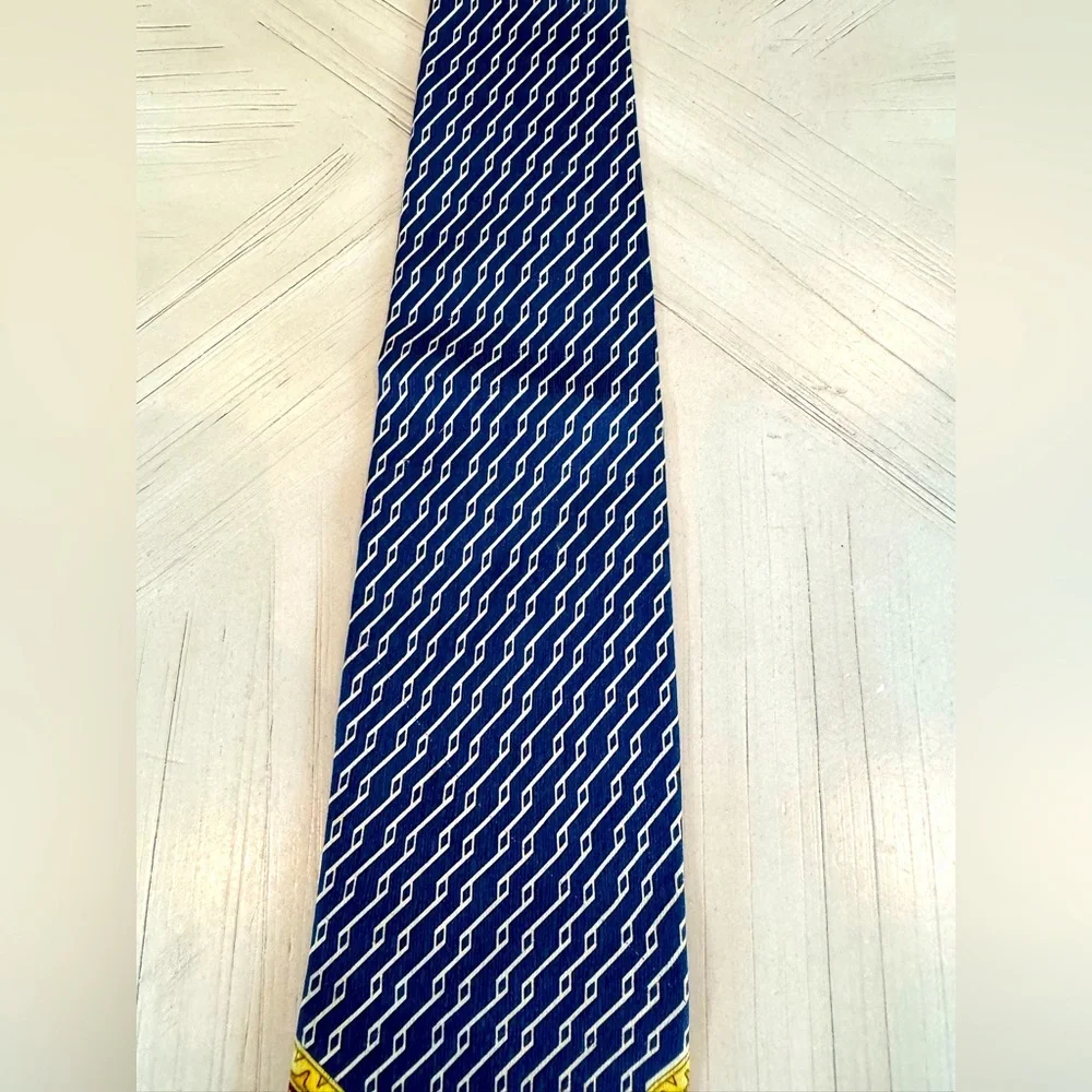 Vintage Gianni Versace 100% Silk Baroque Necktie Blue Gold Made in Italy 90s